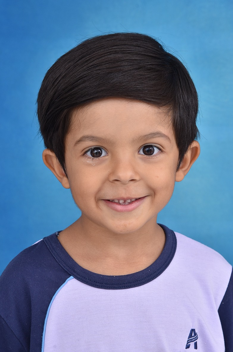João sorrindo
